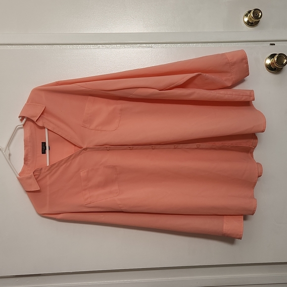 Talbots 3XL, Blouse in Peach/Salmon, 100% Polyester - Picture 4 of 9